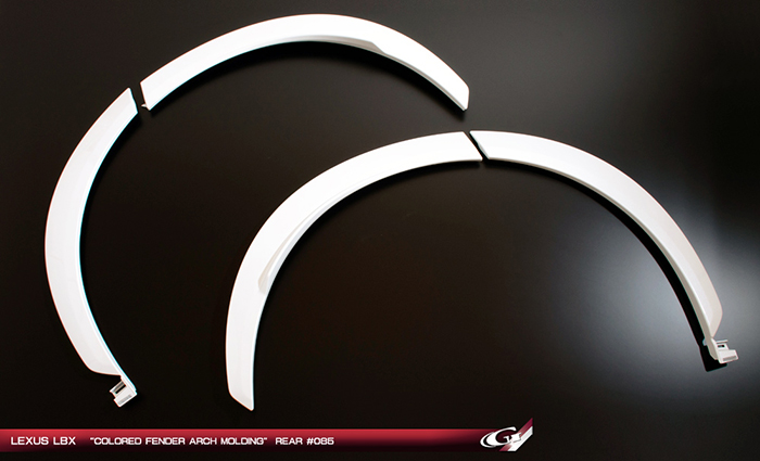 LEXUS　LBX　フェンダーアーチモール　純正品　左右フロントのみ 182184155_o5.jpg
